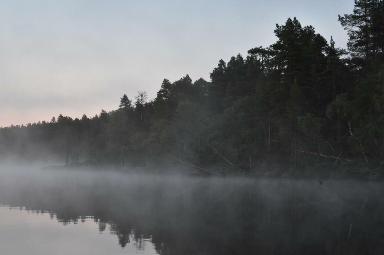 Lemmenjoen Lumo - Nature Experience & Accommodation Lemmenjoki Eksteriør billede